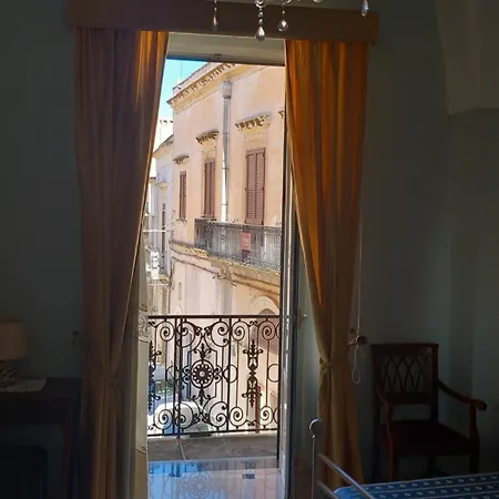 La Casa Di Via Lata *